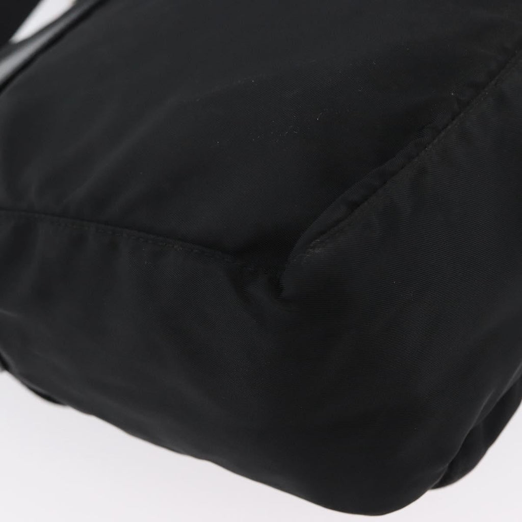 Prada Buckle Messenger Bag Tessuto Black Nylon Shoulder Bag Bag (Pre-Owned)
