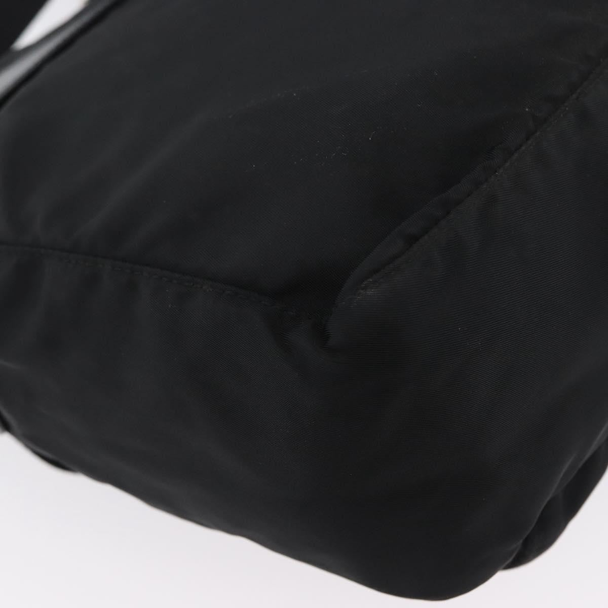 Prada Buckle Messenger Bag Tessuto Black Nylon Shoulder Bag Bag (Pre-Owned)