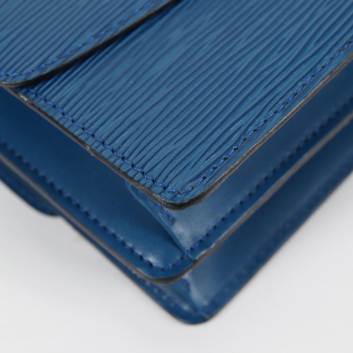 Louis Vuitton Grenelle Shoulder Bag Epi Leather Blue Leather Shoulder Bag Bag (Pre-Owned)