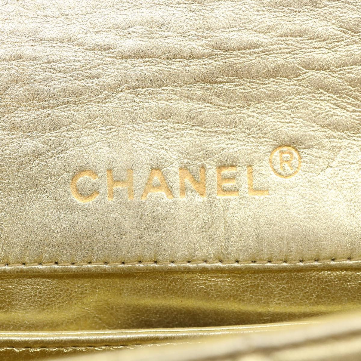 Chanel Vintage Cc Chain Flap Bag Quilted Lambskin Gold Leather Shoulder Bag Bag (Pre-Owned)