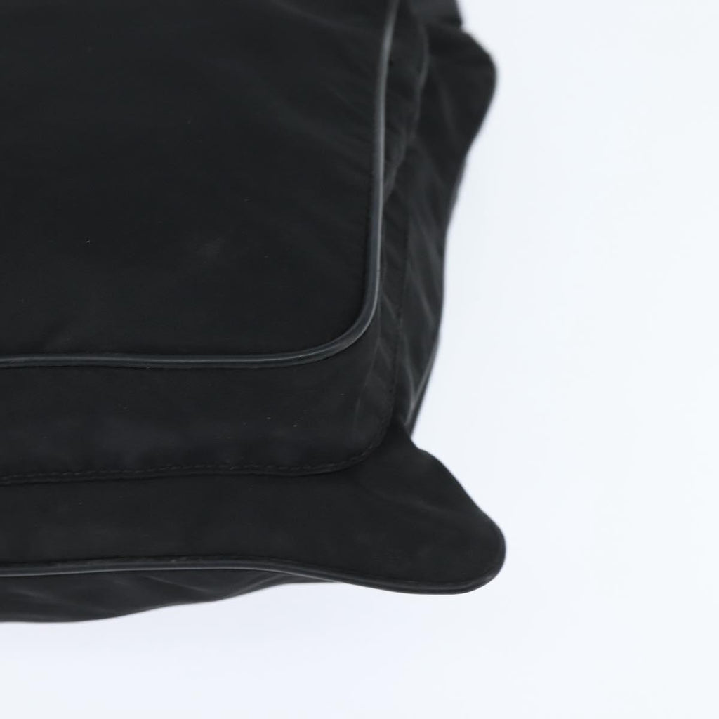 Prada Front Pocket Messenger Bag Tessuto Black Nylon Shoulder Bag Bag (Pre-Owned)