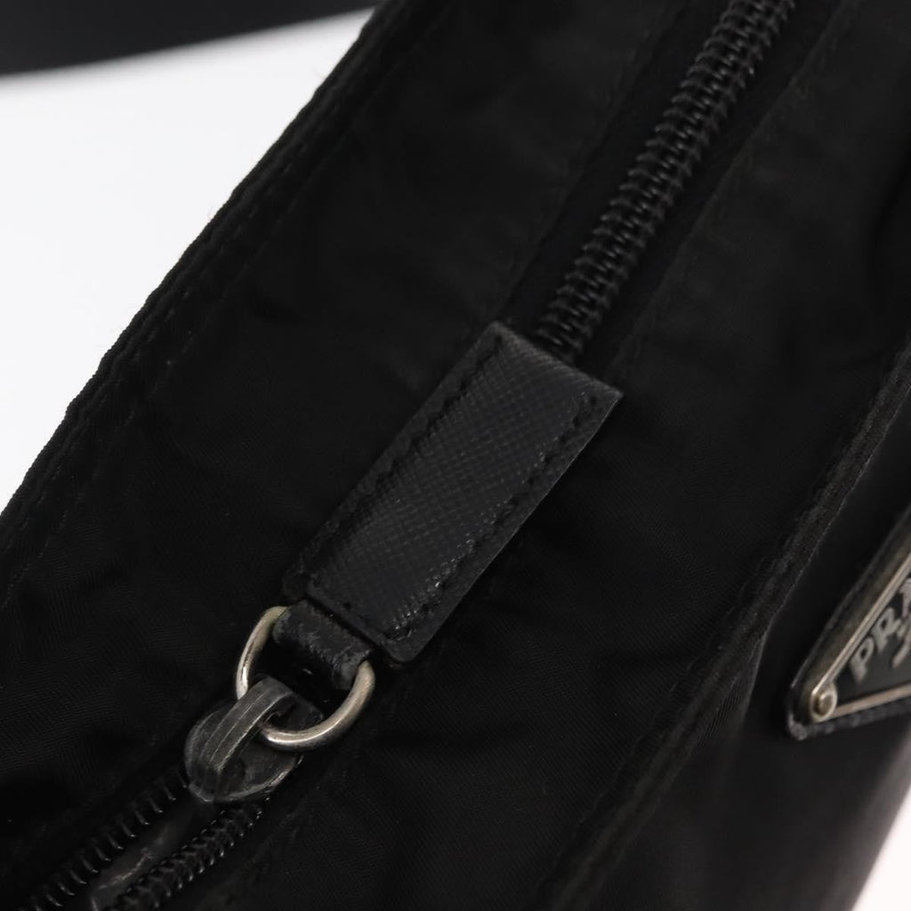 Prada Flat Messenger Bag Tessuto Black Nylon Shoulder Bag Bag (Pre-Owned)