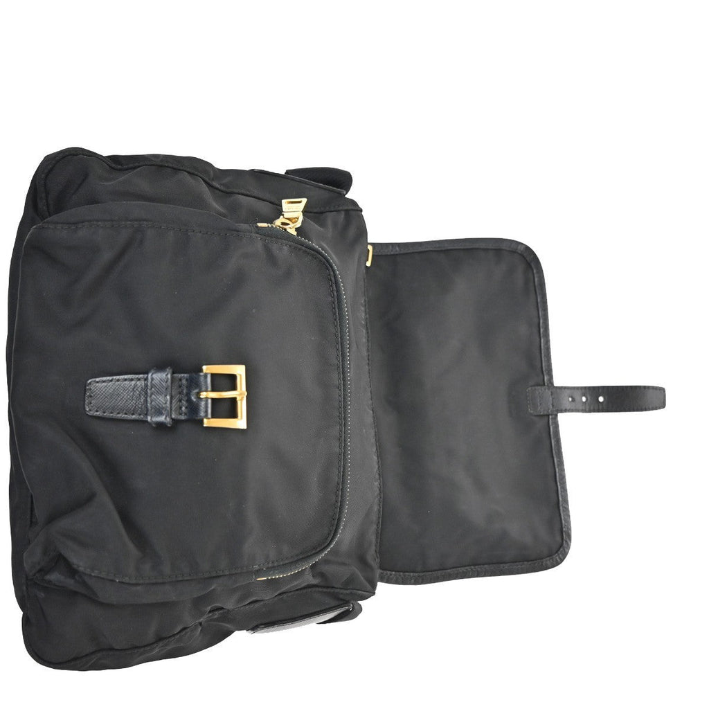 Prada Buckle Messenger Bag Tessuto Black Nylon Shoulder Bag Bag (Pre-Owned)