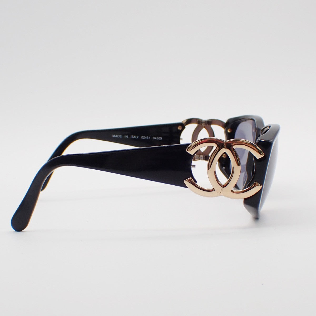Chanel Logo Cc Sunglasses Plastic Black Plastic Sunglasse Accessory (Pre-Owned)