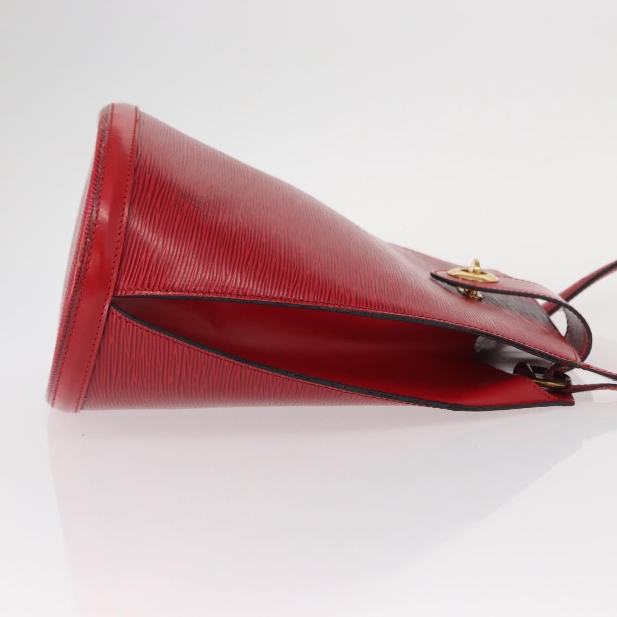 Louis Vuitton Cluny Shoulder Bag Epi Leather Red Leather Shoulder Bag Bag (Pre-Owned)