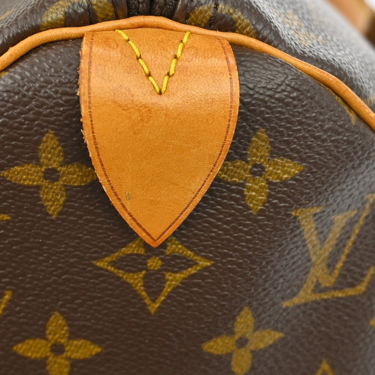 Louis Vuitton Keepall Bag Monogram Canvas Brown Canvas Travel Bag Bag (Pre-Owned)