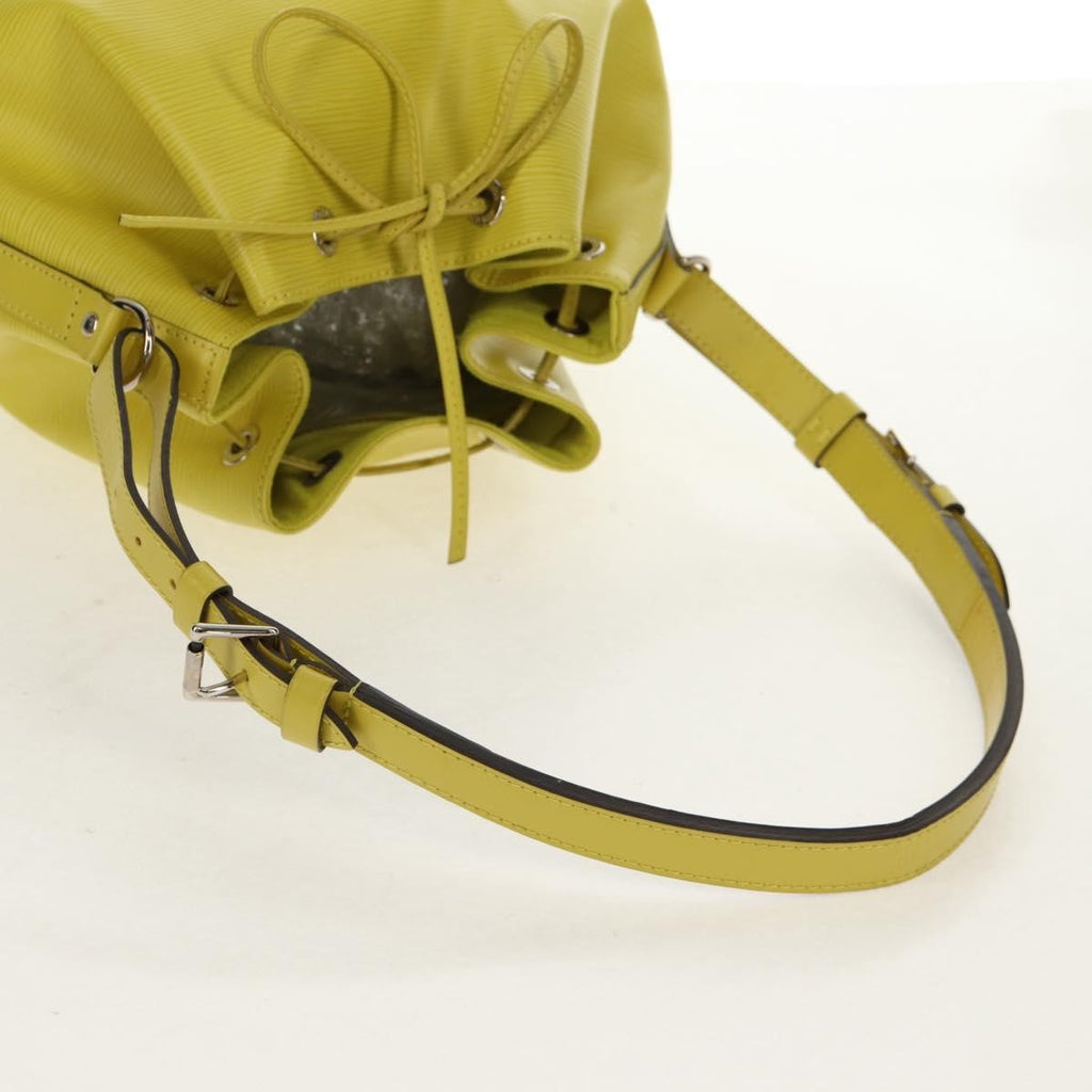 Louis Vuitton Petit Noe Handbag Epi Leather Green Leather Shoulder Bag Bag (Pre-Owned)