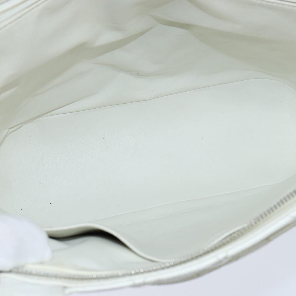 Chanel Vintage Cc Zip Around Bowler Bag Quilted Caviar White Leather Tote Bag Bag (Pre-Owned)