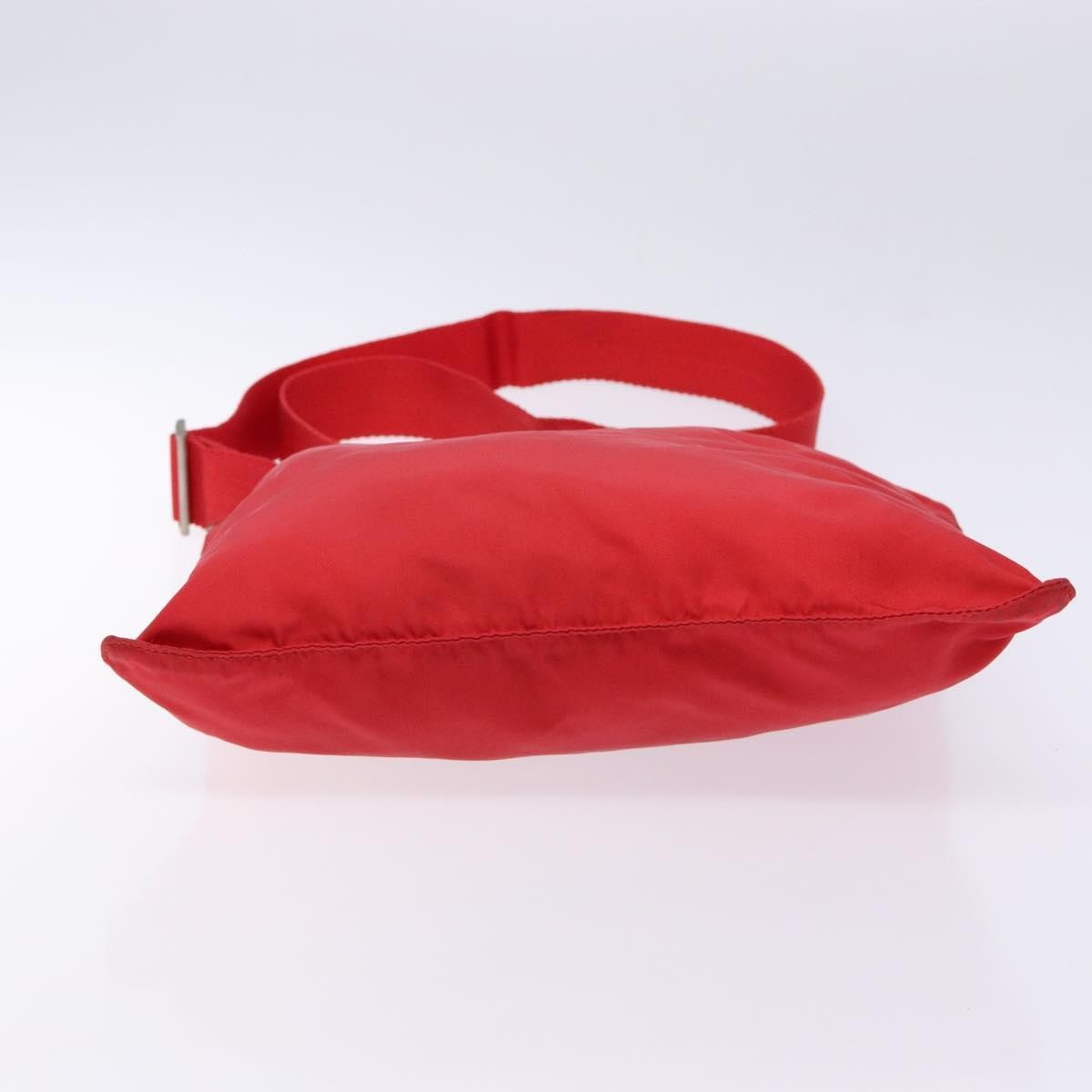Prada Flat Messenger Bag Tessuto Red Nylon Bag (Pre-Owned)