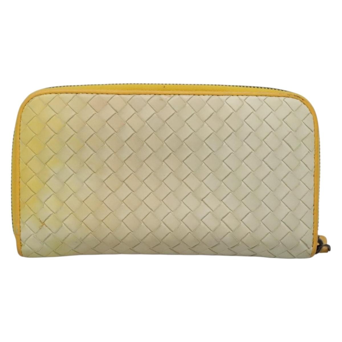 Bottega Veneta Intrecciato Long Zip  Wallet Leather Beige Leather Wallets Accessory (Pre-Owned)