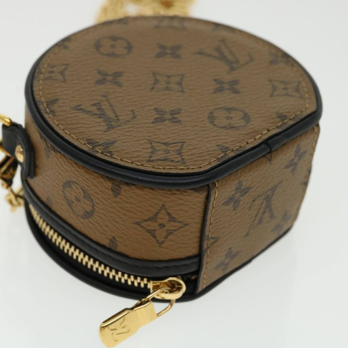 Louis Vuitton Boite Chapeau Souple Bag Reverse Monogram Giant Brown Canvas Bag (Pre-Owned)