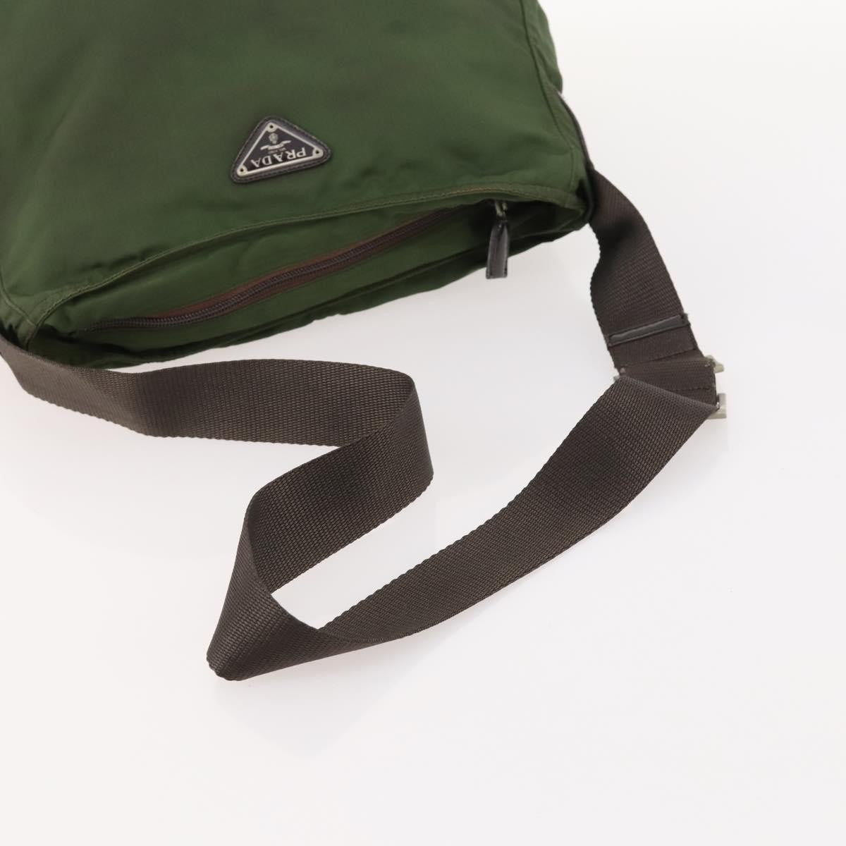 Prada Zip Top Messenger Bag Tessuto Khaki Nylon Shoulder Bag Bag (Pre-Owned)