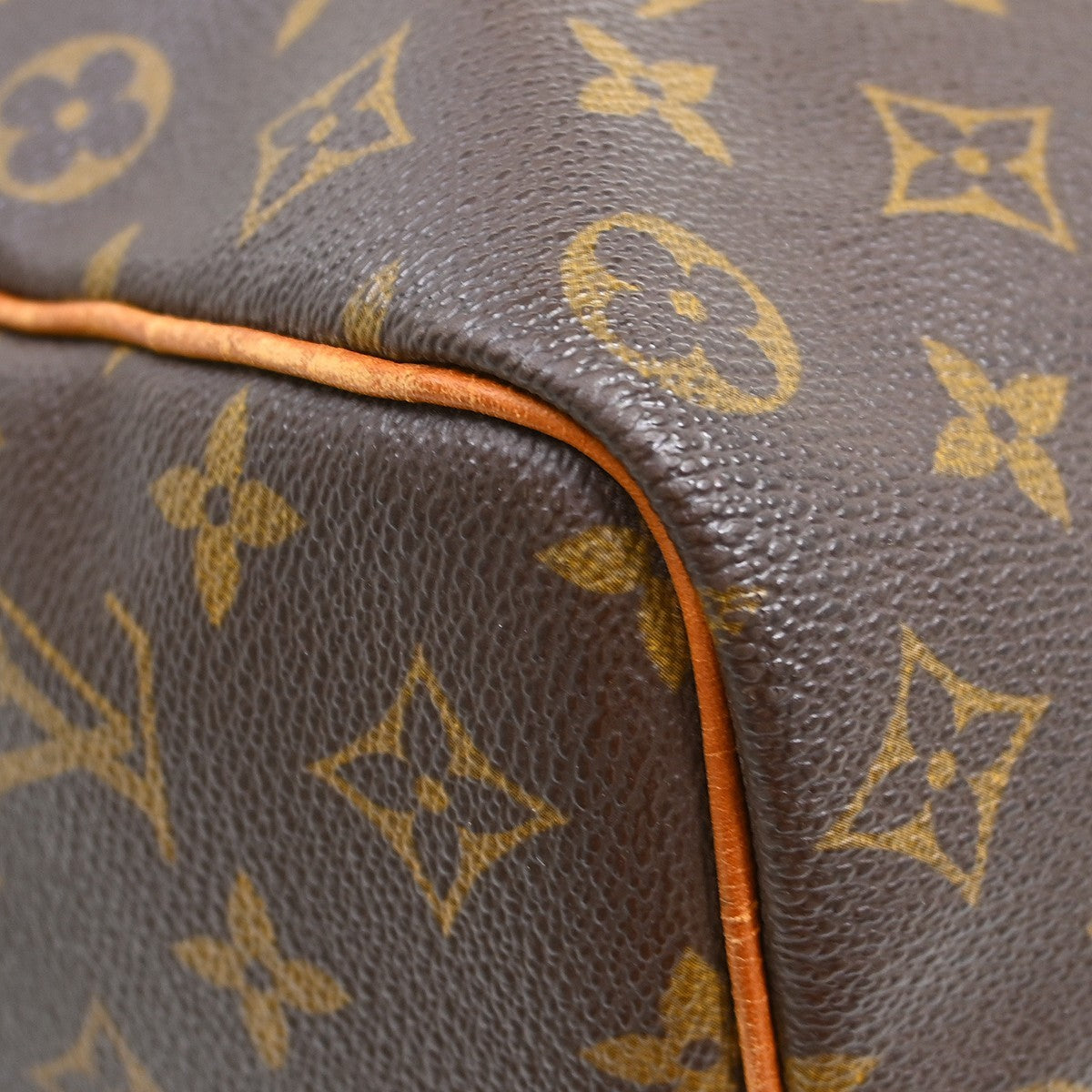 Louis Vuitton Keepall Bag Monogram Canvas Brown Canvas Travel Bag Bag (Pre-Owned)