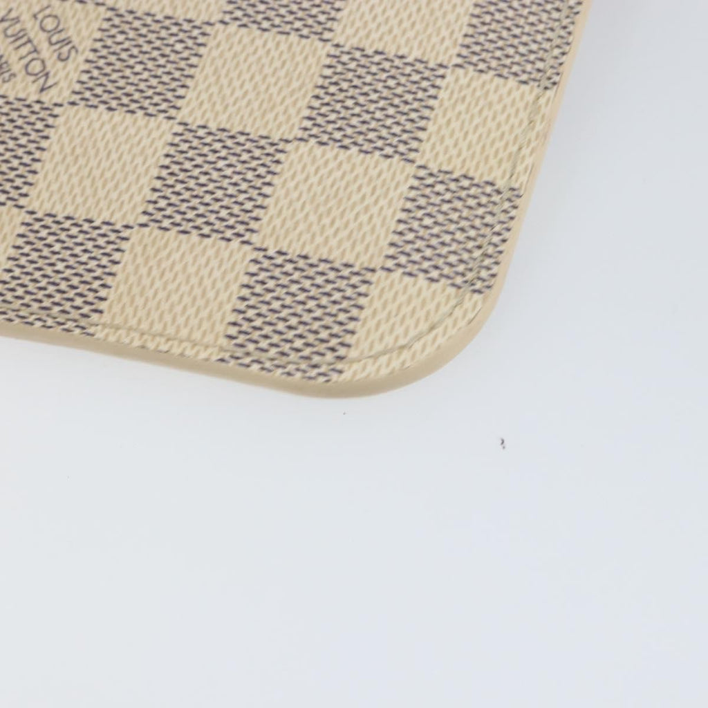 Louis Vuitton Neverfull Pochette Damier White Canvas Clutche & Pouche Bag (Pre-Owned)