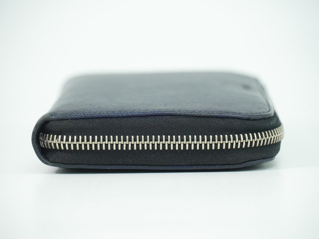 Prada Saffiano Wallet Leather Navy Leather Wallets Accessory (Pre-Owned)