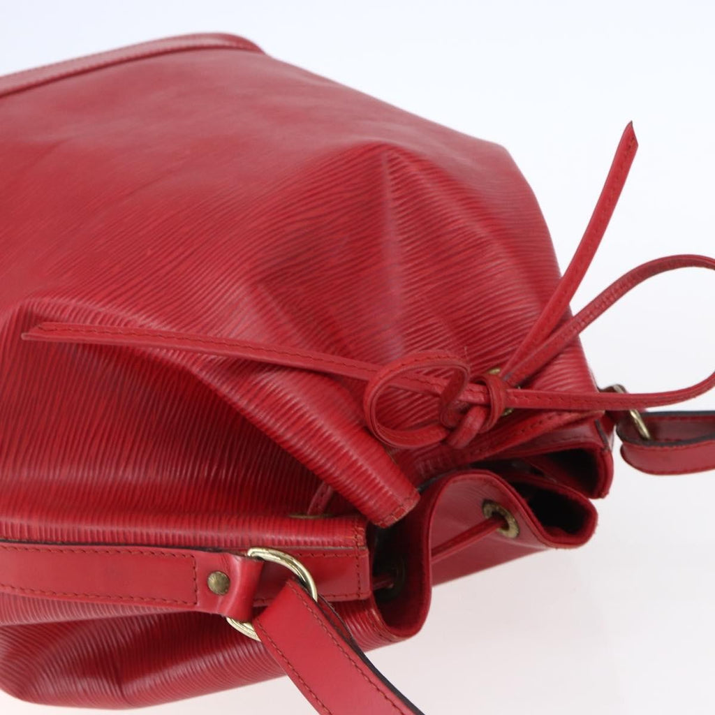 Louis Vuitton Noe Shoulder Bag Leather Red Leather Shoulder Bag Bag (Pre-Owned)