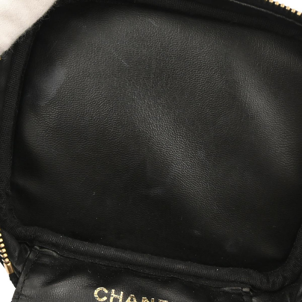 Chanel Vintage Timeless Cosmetic Case Caviar Black Leather Handbag (Pre-Owned)