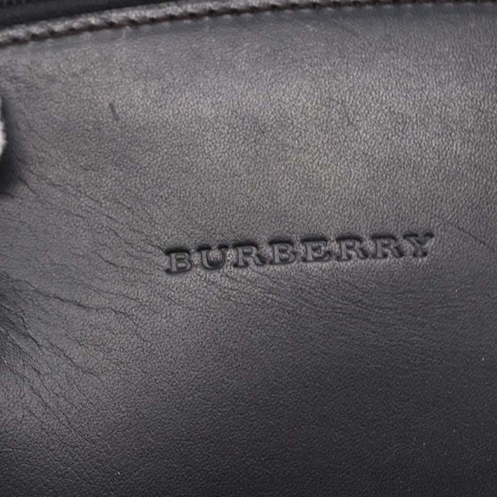 Burberry Vintage Handbag Leather Black Leather Handbag (Pre-Owned)