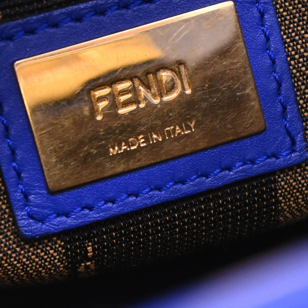 Fendi Peekaboo Bag Soft Leather Blue Leather Handbag (Pre-Owned)