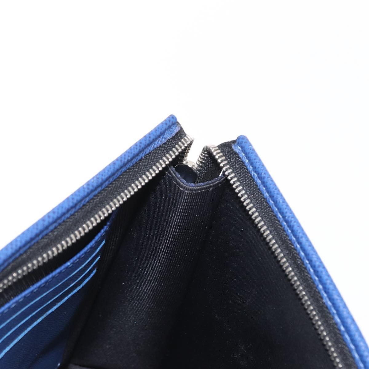 Louis Vuitton Pochette Voyage Taiga Leather Blue Leather Clutche & Pouche Bag (Pre-Owned)