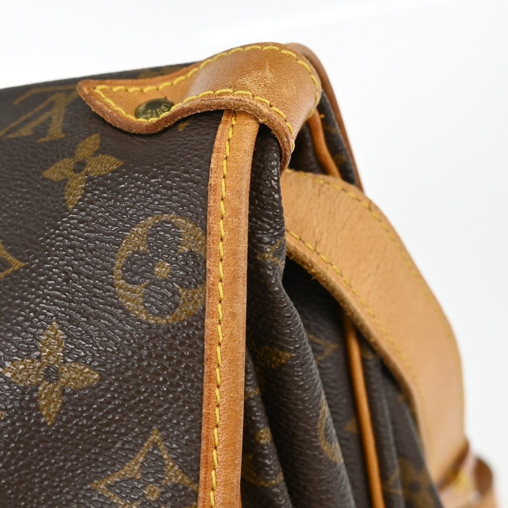 Louis Vuitton Saumur Handbag Monogram Canvas Brown Canvas Shoulder Bag Bag (Pre-Owned)