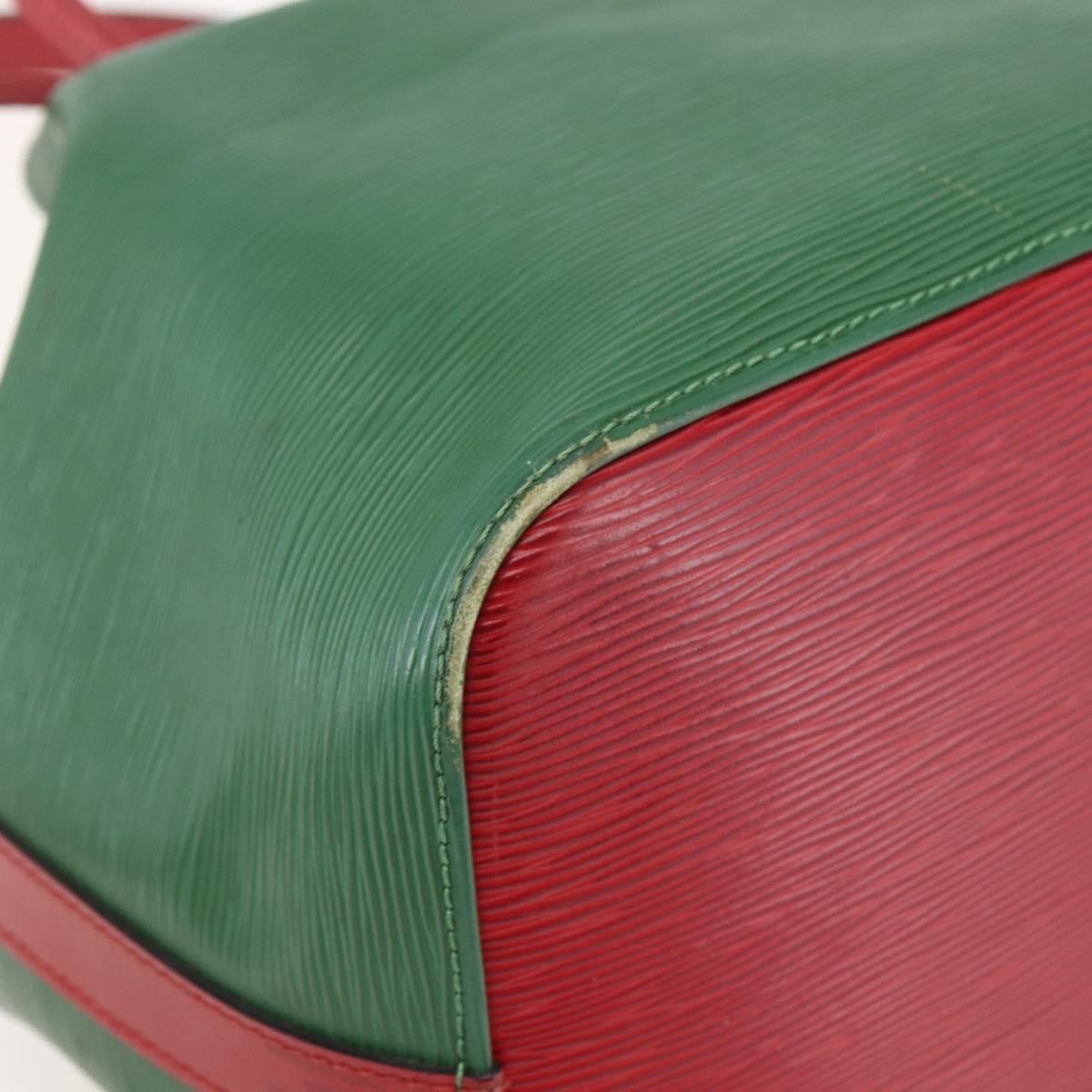 Louis Vuitton Bicolor Petit Noe Handbag Epi Leather Green Leather Shoulder Bag Bag (Pre-Owned)