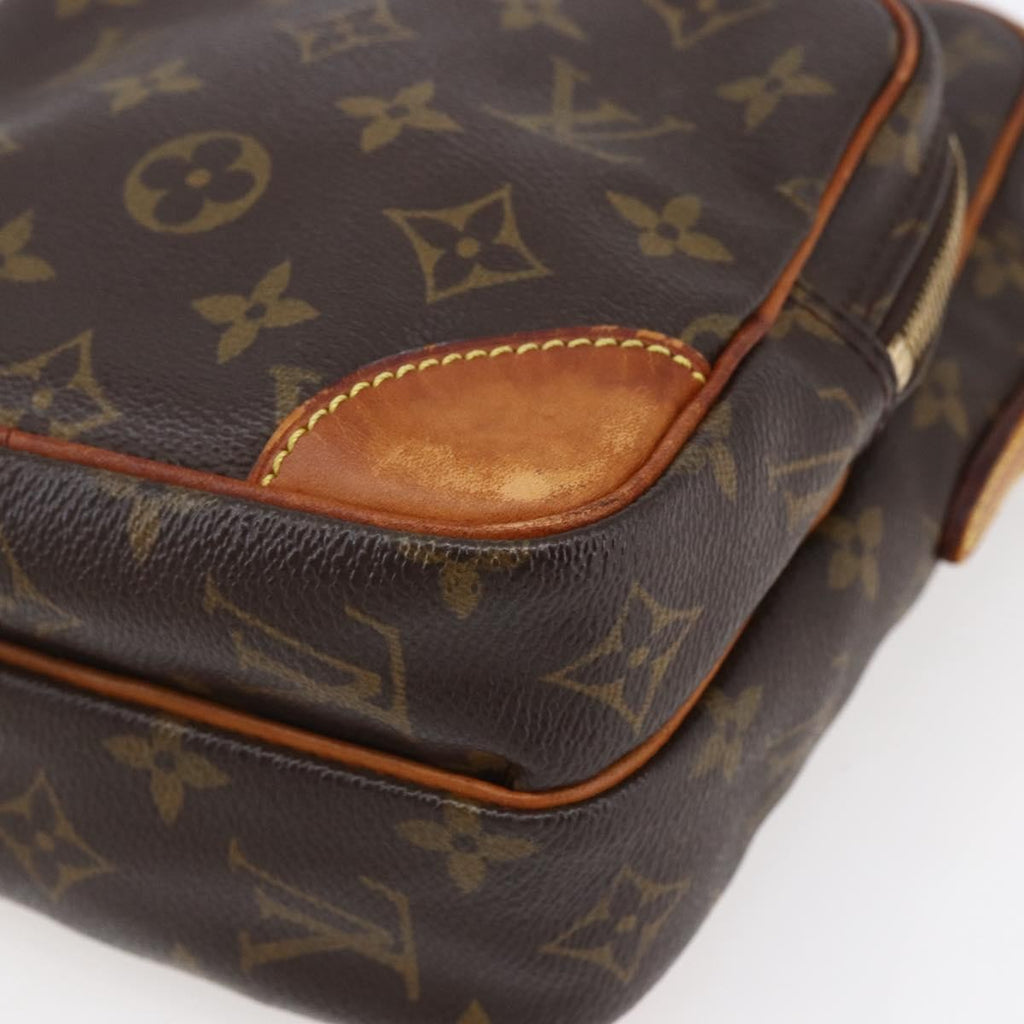 Louis Vuitton Amazone Bag Monogram Canvas Brown Canvas Shoulder Bag Bag (Pre-Owned)