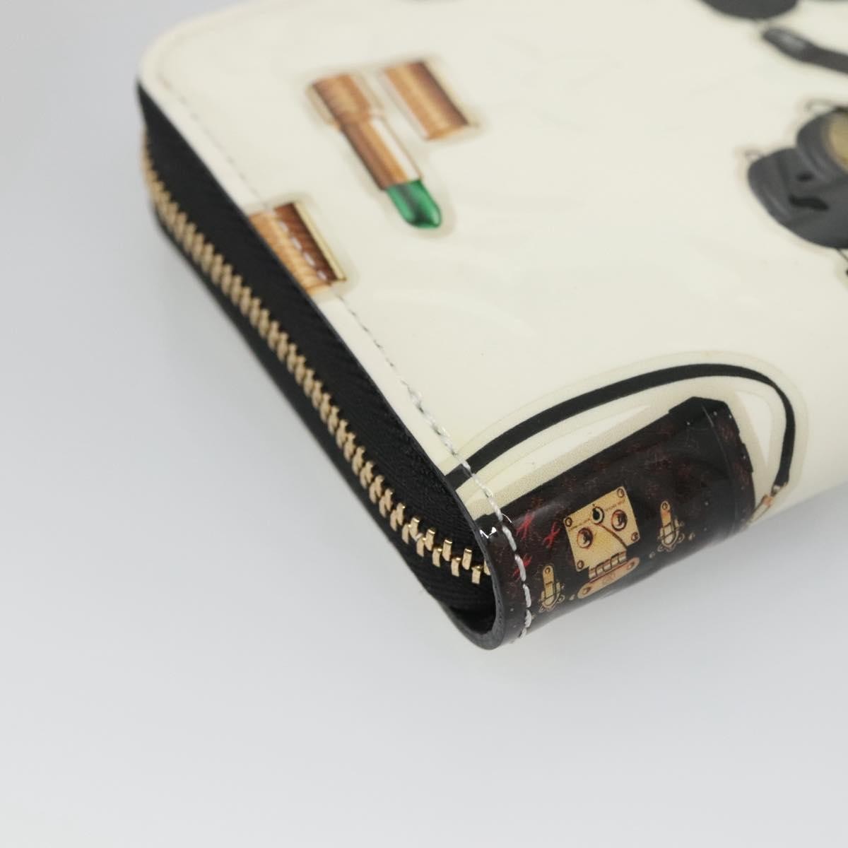 Louis Vuitton Nicolas Ghesquière Zippy Wallet Patent Monogram White Patent_Leather Wallets Accessory (Pre-Owned)