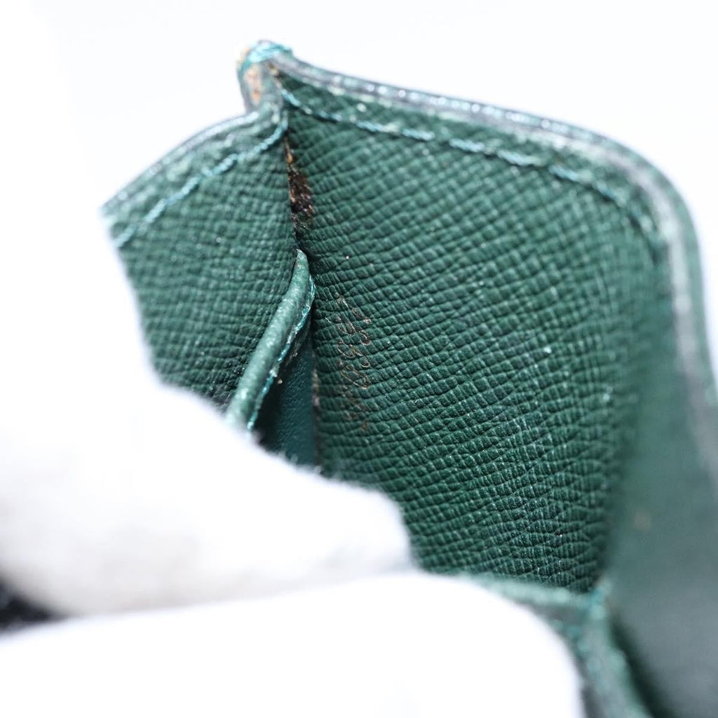 Louis Vuitton Kourad Pouch Taiga Green Leather Clutche & Pouche Bag (Pre-Owned)