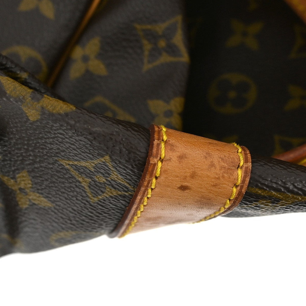 Louis Vuitton Keepall Bag Monogram Canvas Brown Canvas Travel Bag Bag (Pre-Owned)