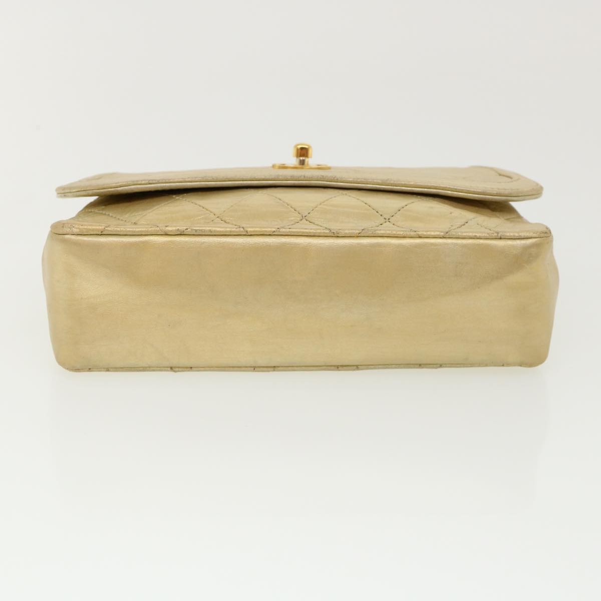Chanel Vintage Cc Chain Flap Bag Quilted Lambskin Gold Leather Shoulder Bag Bag (Pre-Owned)