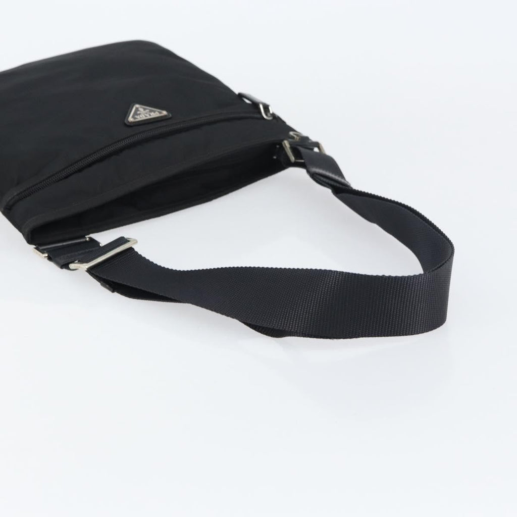 Prada Front Pocket Messenger Bag Tessuto Black Nylon Shoulder Bag Bag (Pre-Owned)