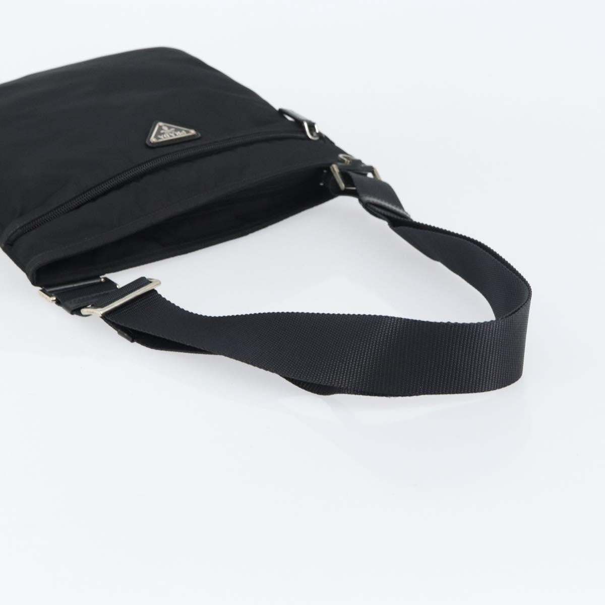 Prada Front Pocket Messenger Bag Tessuto Black Nylon Shoulder Bag Bag (Pre-Owned)