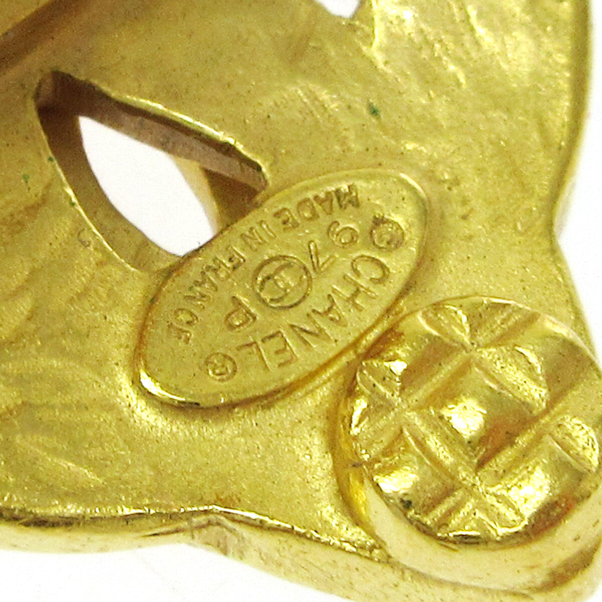 Chanel Vintage Cc Heart Clip-On Earrings Metal Gold Gold_Plated Earrings Jewelry (Pre-Owned)