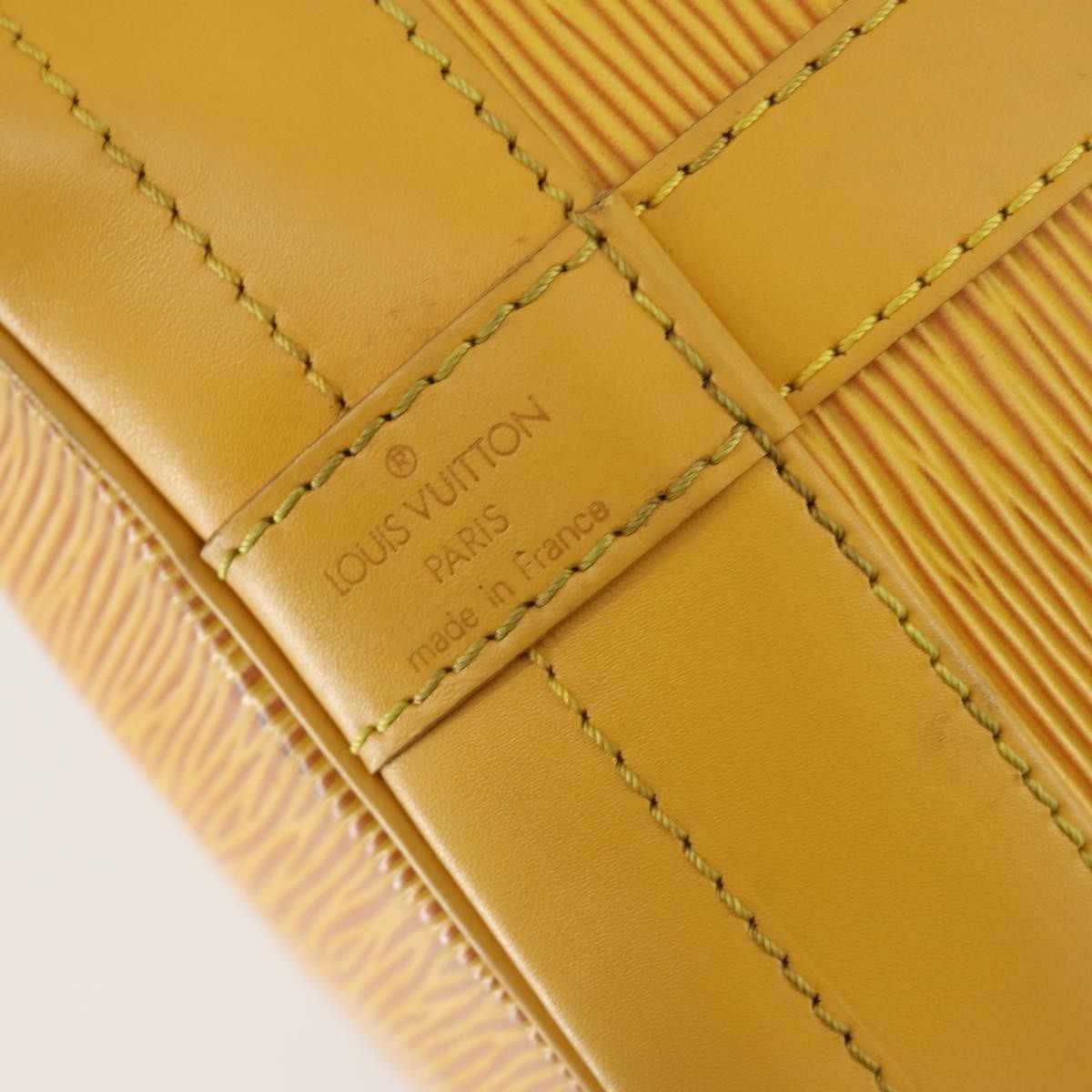 Louis Vuitton Noe Handbag Epi Leather Yellow Leather Shoulder Bag Bag (Pre-Owned)