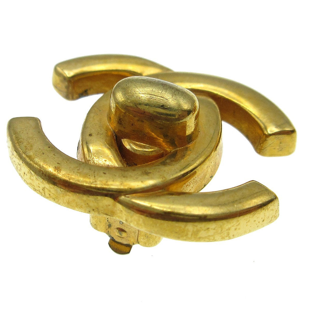 Chanel Cc Turnlock Clip-On Earrings Metal Gold Gold_Plated Earrings Jewelry (Pre-Owned)