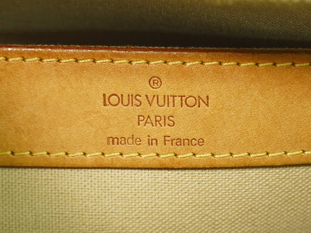 Louis Vuitton Naviglio Handbag Damier White Canvas Shoulder Bag Bag (Pre-Owned)