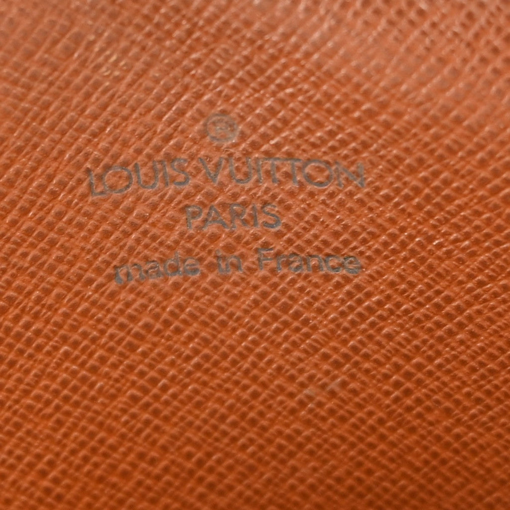 Louis Vuitton Amazone Bag Monogram Canvas Brown Canvas Shoulder Bag Bag (Pre-Owned)