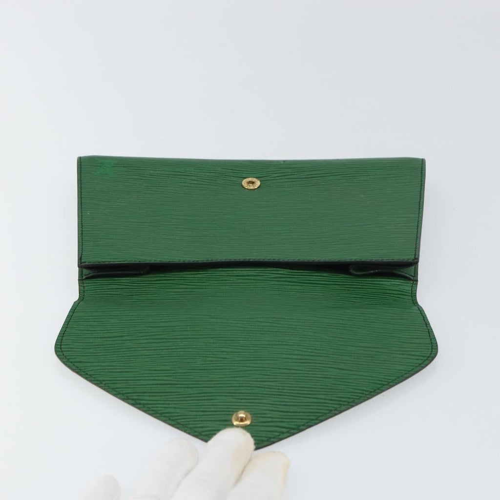 Louis Vuitton Art Deco Clutch Epi Leather Green Leather Clutche & Pouche Bag (Pre-Owned)
