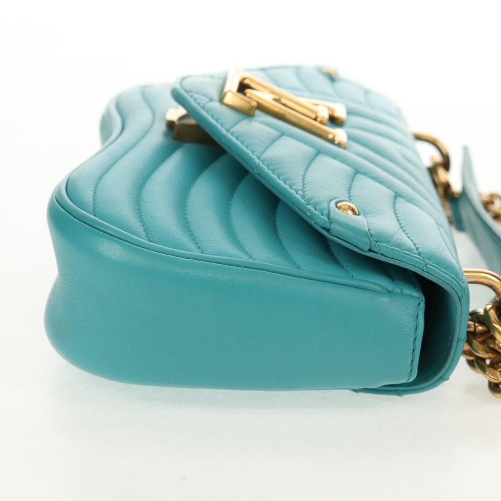 Louis Vuitton New Wave Chain Bag Quilted Leather Blue Leather Shoulder Bag Bag (Pre-Owned)