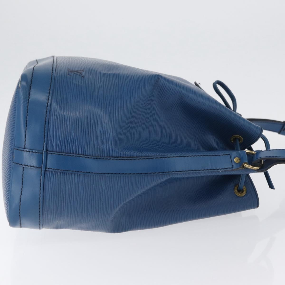 Louis Vuitton Petit Noe Nm Handbag Epi Leather Blue Leather Shoulder Bag Bag (Pre-Owned)