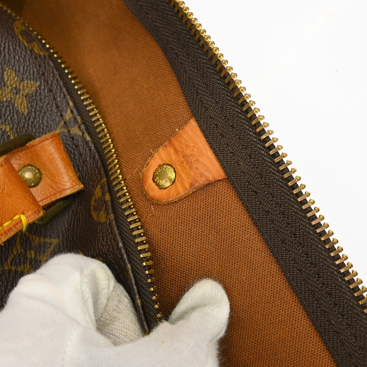 Louis Vuitton Keepall Bag Monogram Canvas Brown Canvas Travel Bag Bag (Pre-Owned)