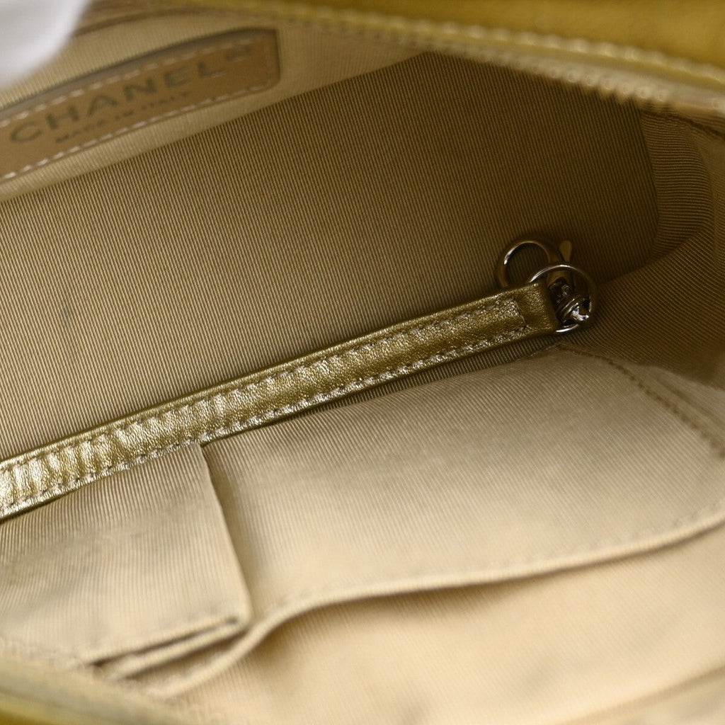 Chanel Gabrielle Hobo Quilted Metallic Aged Calfskin Gold Leather Shoulder Bag Bag (Pre-Owned)