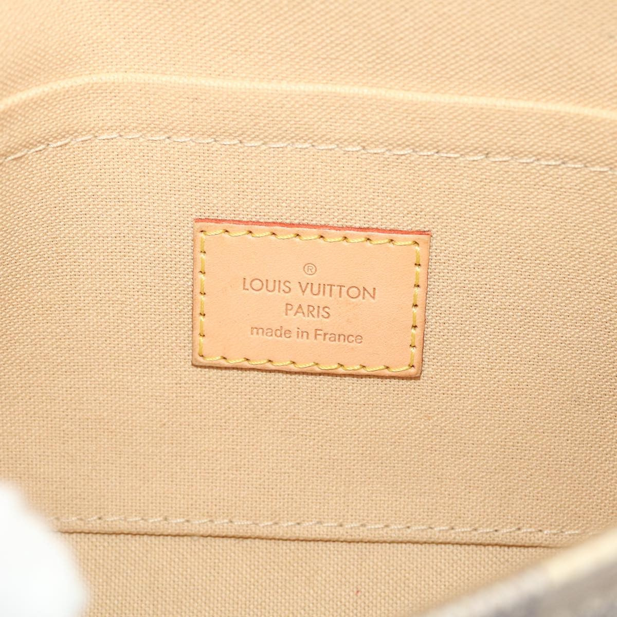 Louis Vuitton Favorite Handbag Damier White Canvas Clutche & Pouche Bag (Pre-Owned)