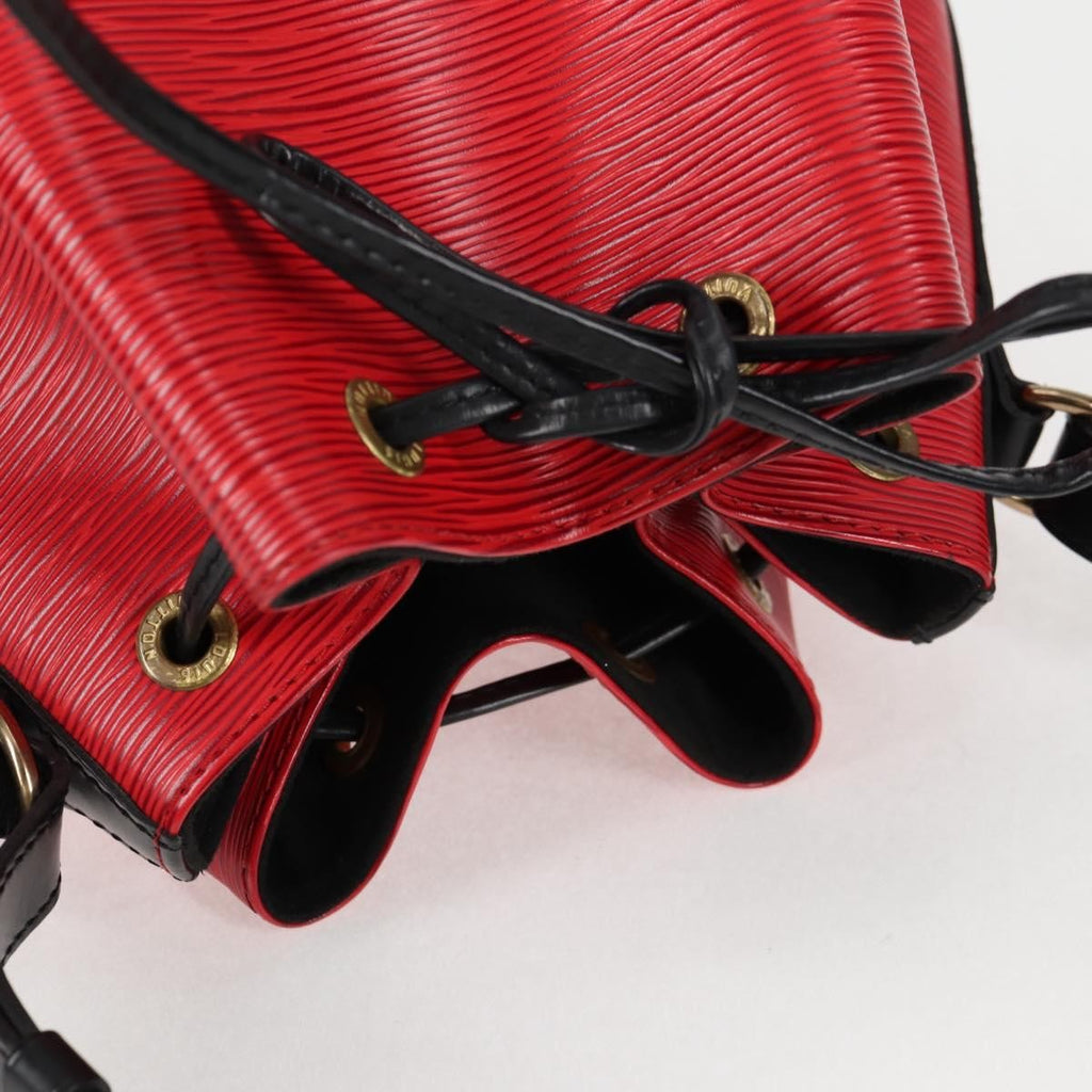 Louis Vuitton Bicolor Petit Noe Handbag Epi Leather Red Leather Shoulder Bag Bag (Pre-Owned)