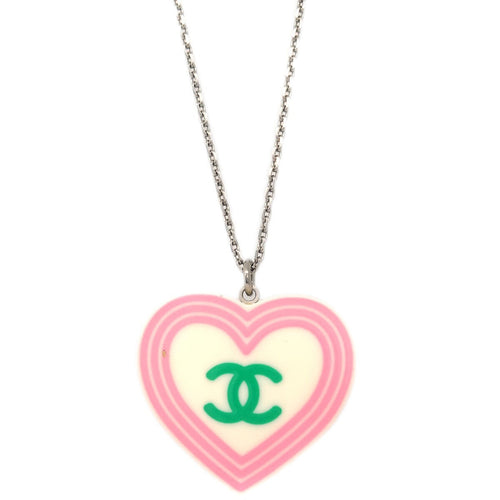 Chanel Cc Heart Pendant Necklace Metal And Enamel Silver Silver_Plated Necklace Jewelry (Pre-Owned)