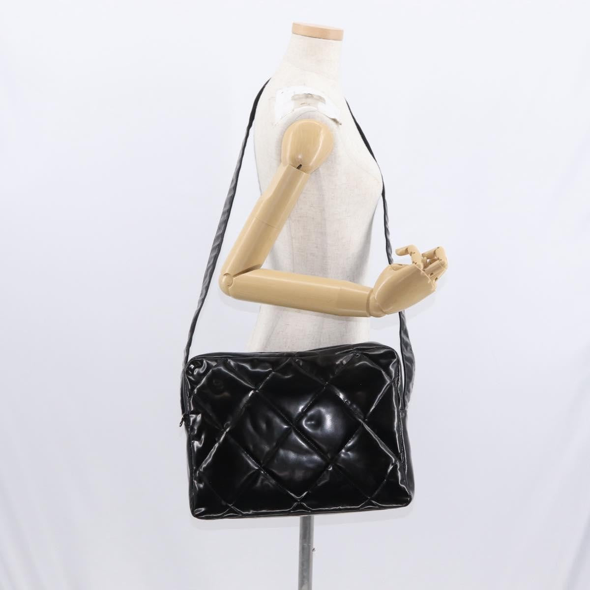 Chanel Vintage Shoulder Bag Enamel Black Patent_Leather Shoulder Bag Bag (Pre-Owned)