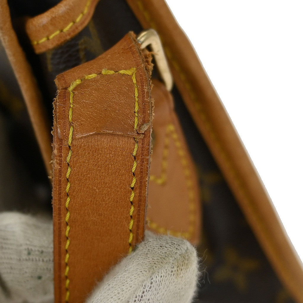 Louis Vuitton Sac Gibeciere Messenger Bag Monogram Canvas Brown Canvas Shoulder Bag Bag (Pre-Owned)