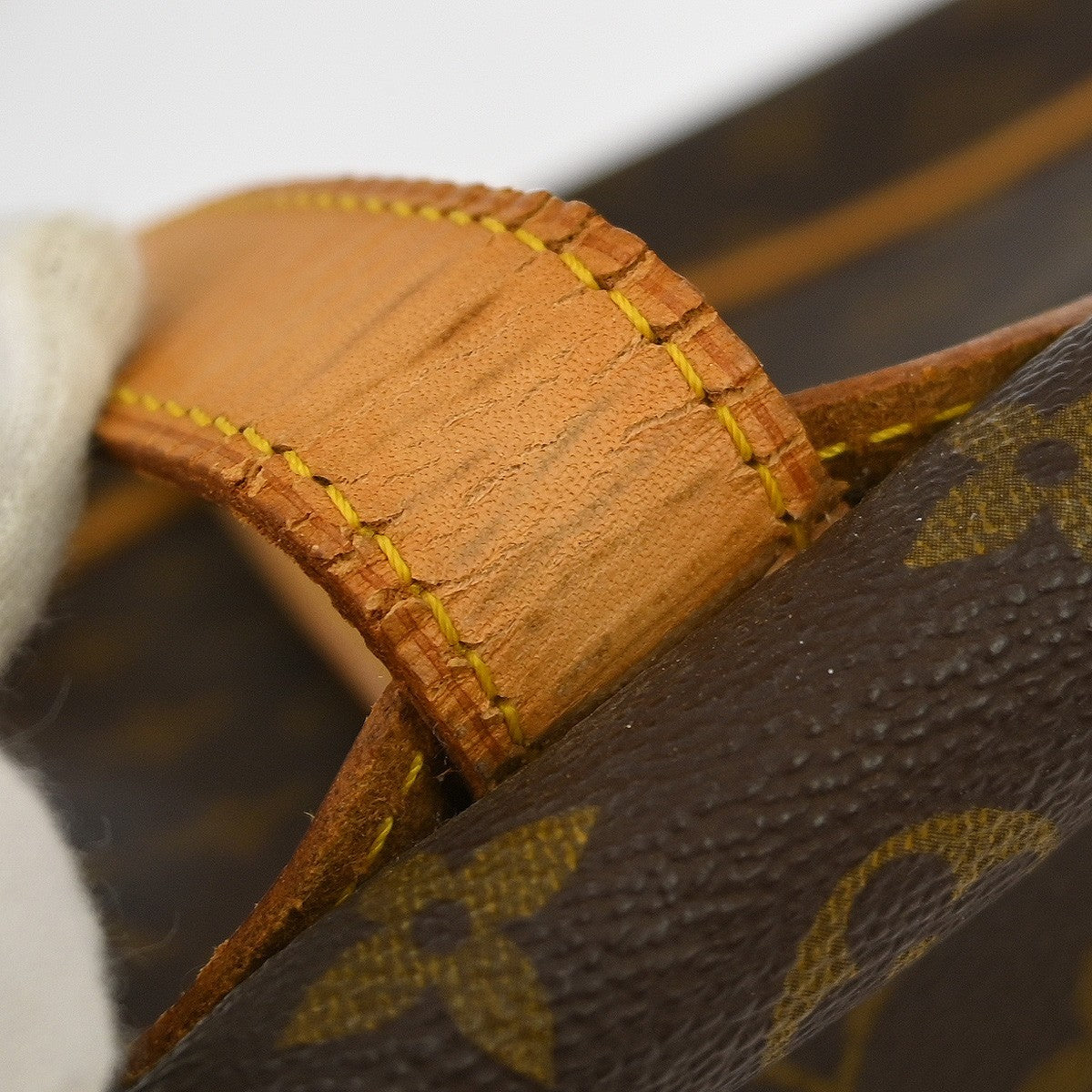 Louis Vuitton Saumur Handbag Monogram Canvas Brown Canvas Shoulder Bag Bag (Pre-Owned)