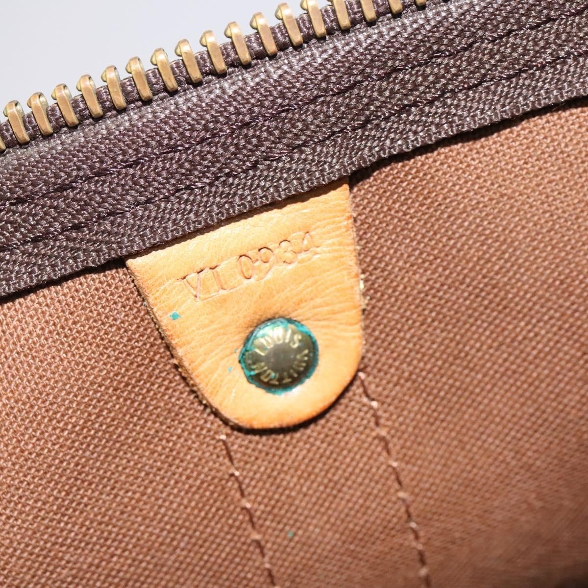 Louis Vuitton Keepall Bag Monogram Canvas Brown Canvas Travel Bag Bag (Pre-Owned)